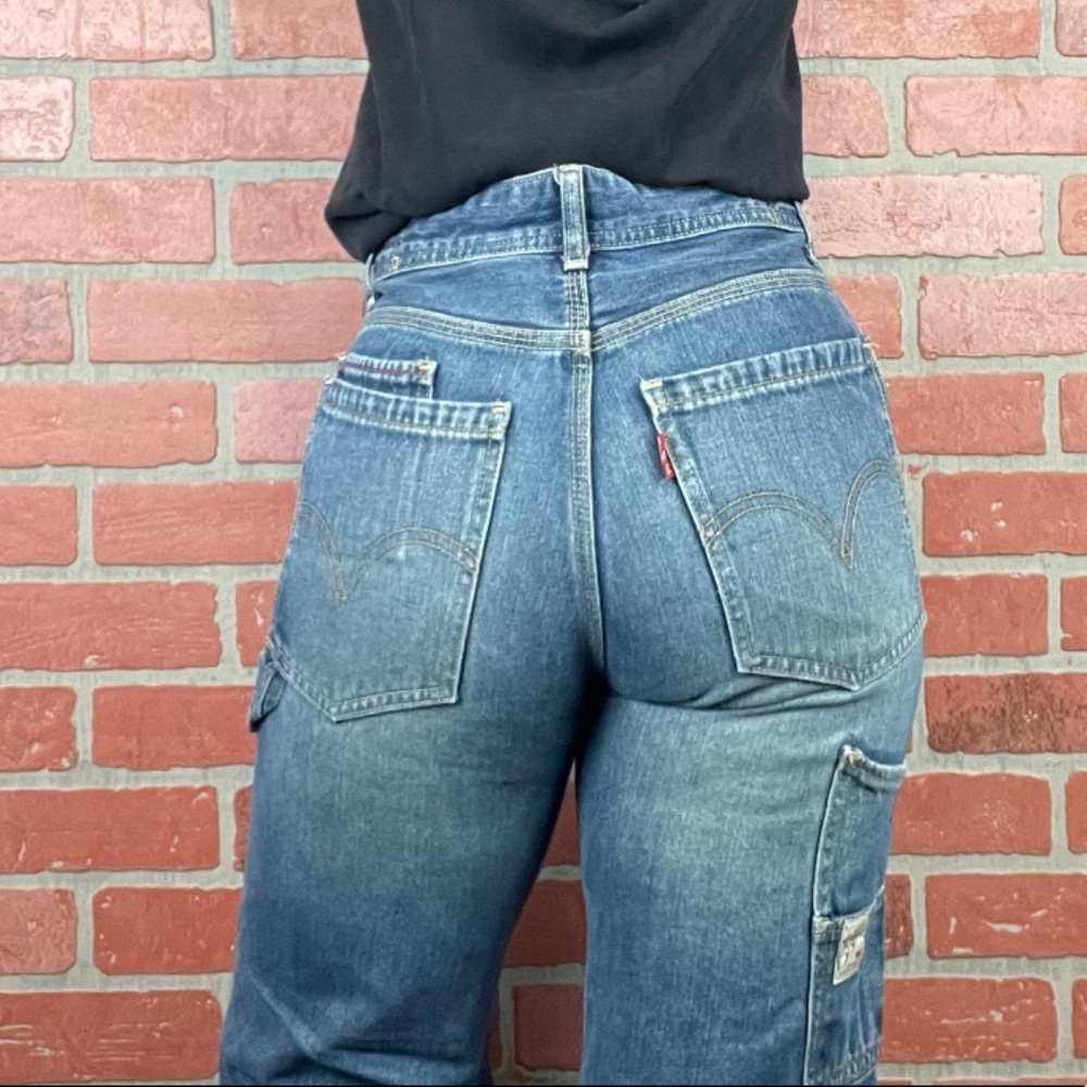 Levi’s High Rise Wide Leg Dark Wash Trouser Hem Carpenter Jeans 26